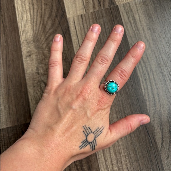 Genuine Turquoise & Silver Ring - Picture 1 of 3